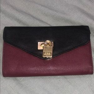 Steve Madden wallet